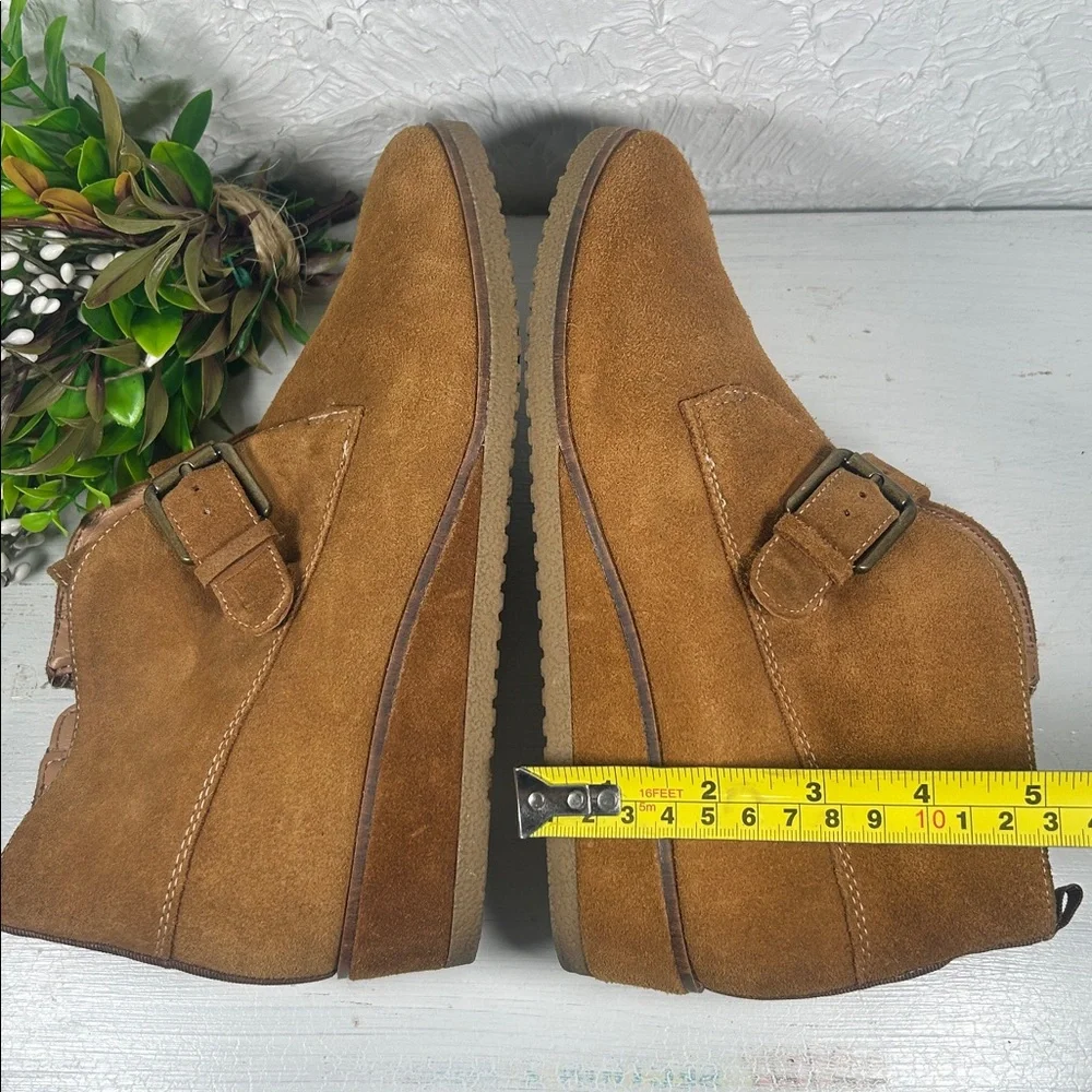 Franco Sarto step out